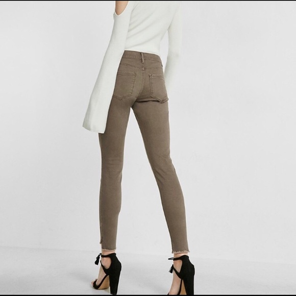 NWT Mid Rise Split Hem Stretch Leggings/ Jeans - Picture 3 of 4